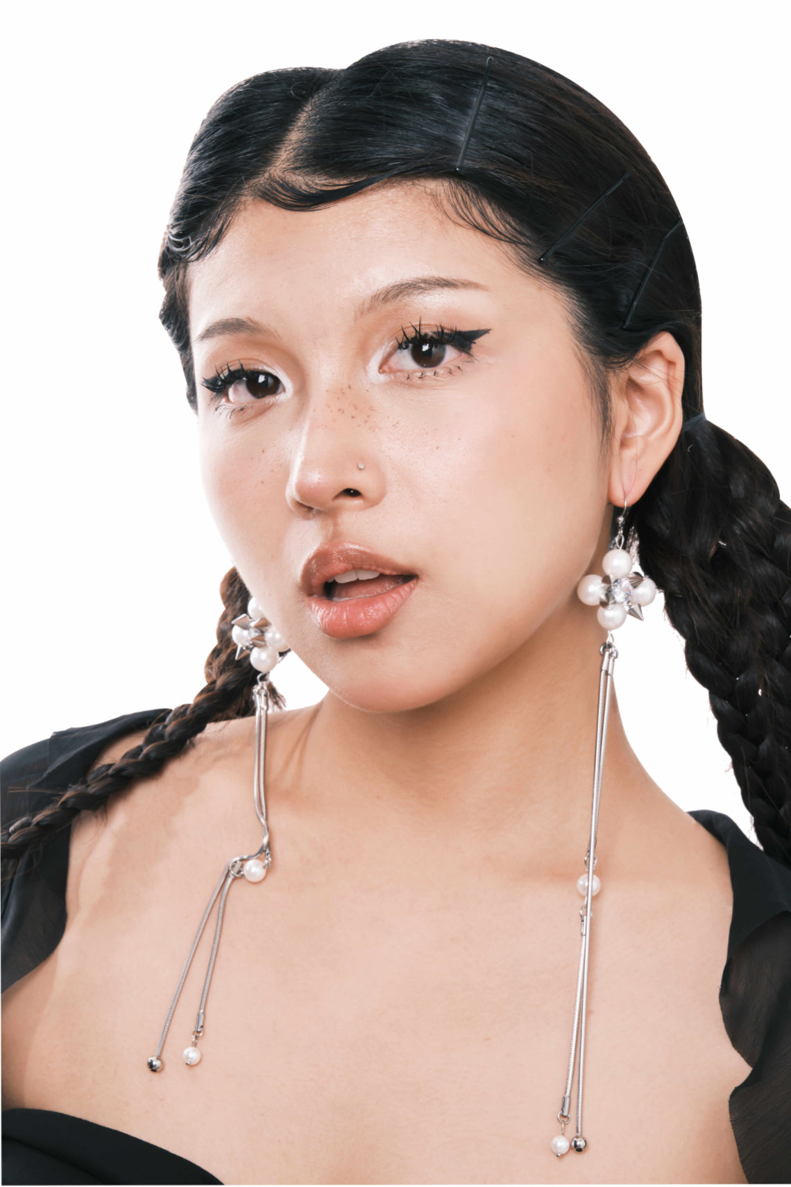 Fervooor Rebellious Girl long chain earrings
