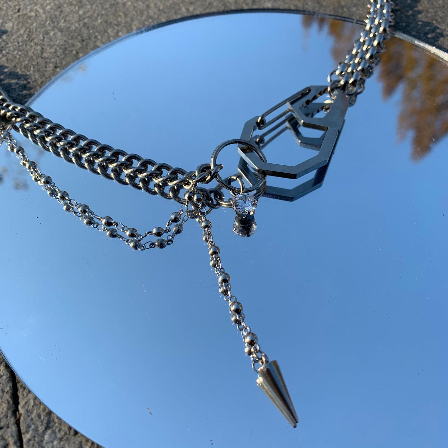 Fervooor Cyberpunk 2077 necklace - Fervooor
