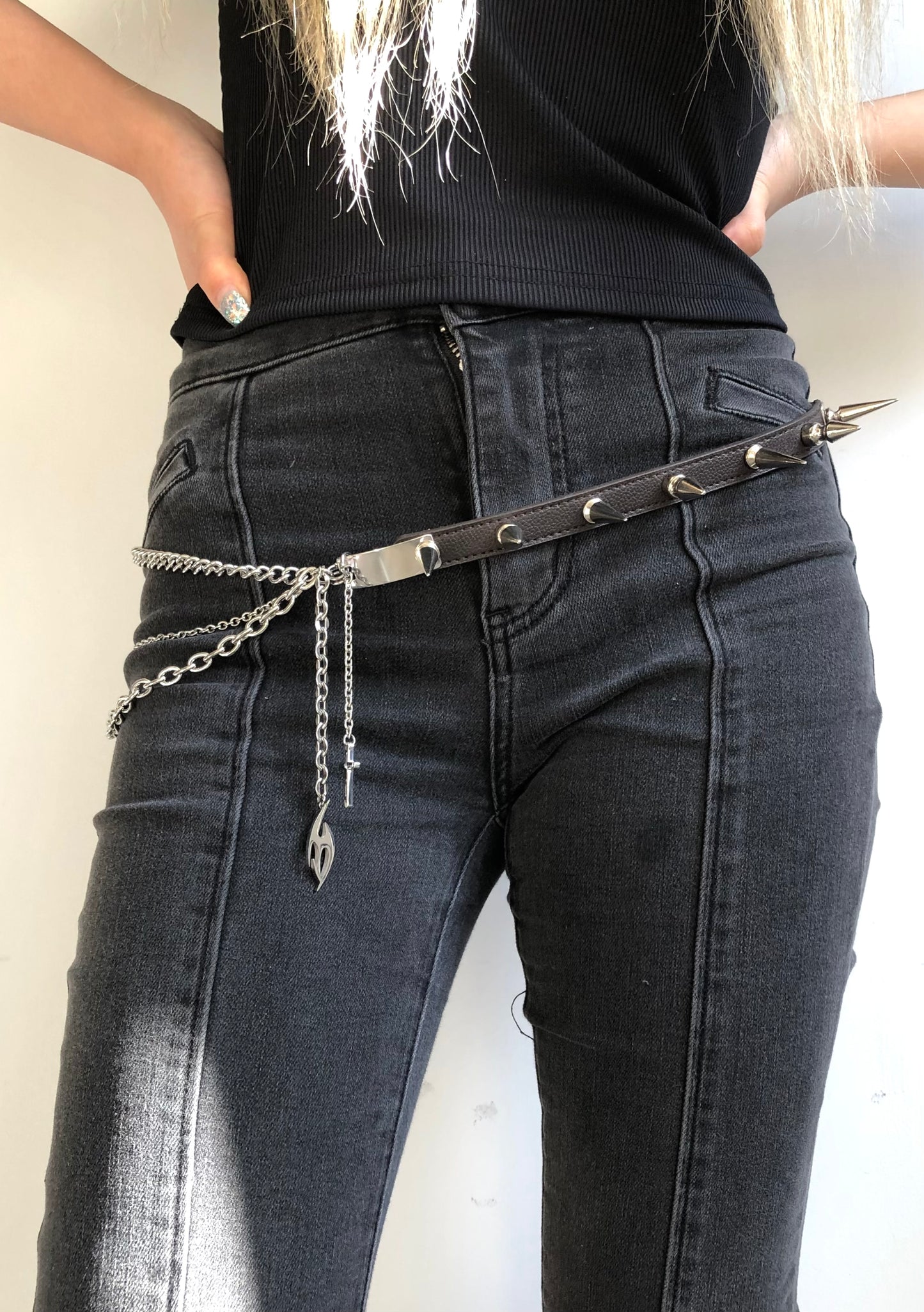 Fervooor handmade spike chain belt