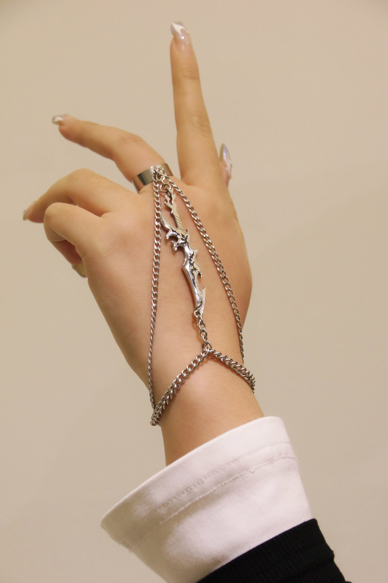 Fervooor Acid Knife hand chain ring+bracelet
