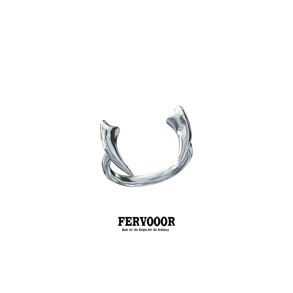 Fervooor Battle Angel Silver Hound Fang Slim Ring