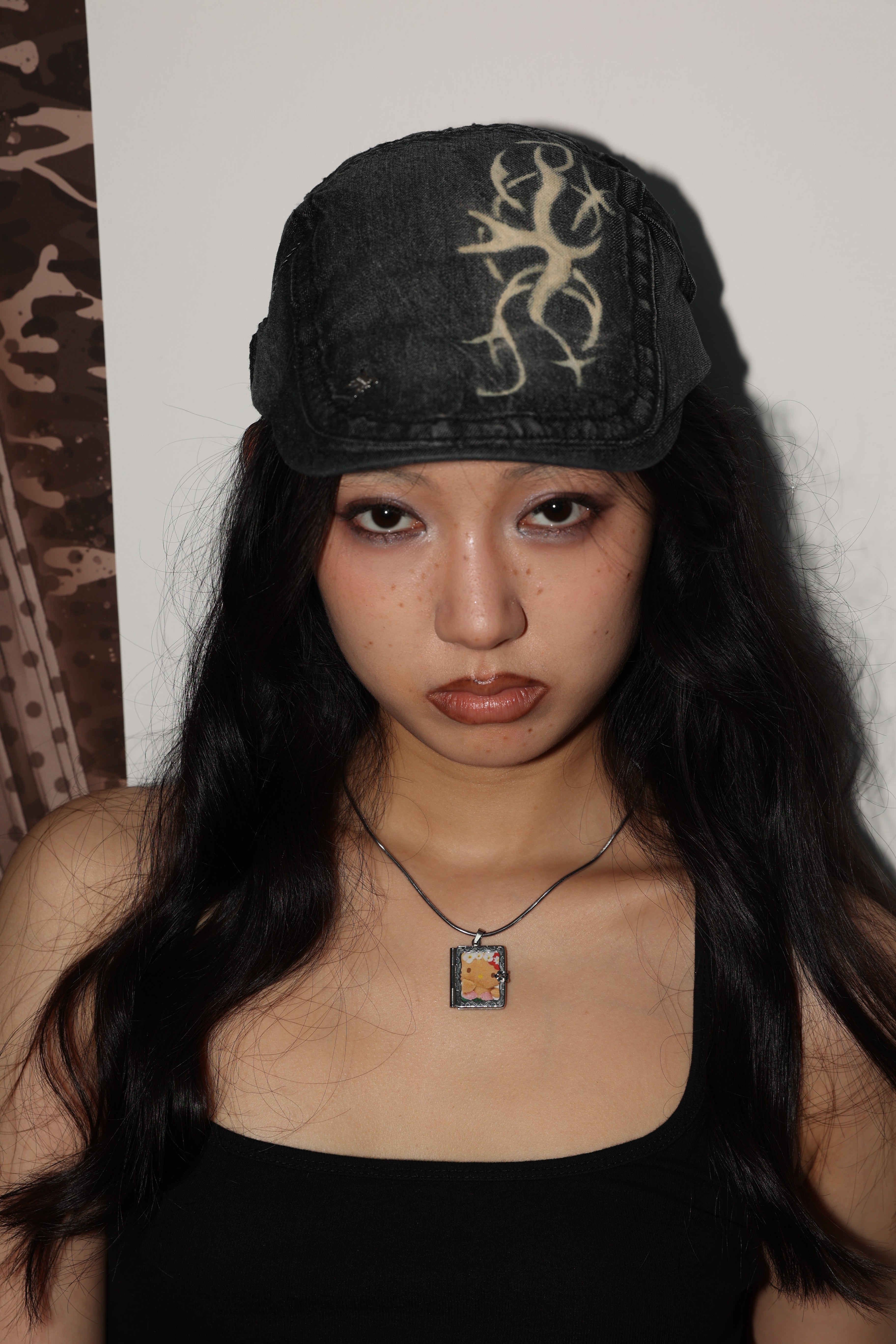 Fervooor Acid-Style Photo Box necklace