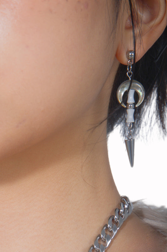 Fervooor Moonlight Shadow earrings