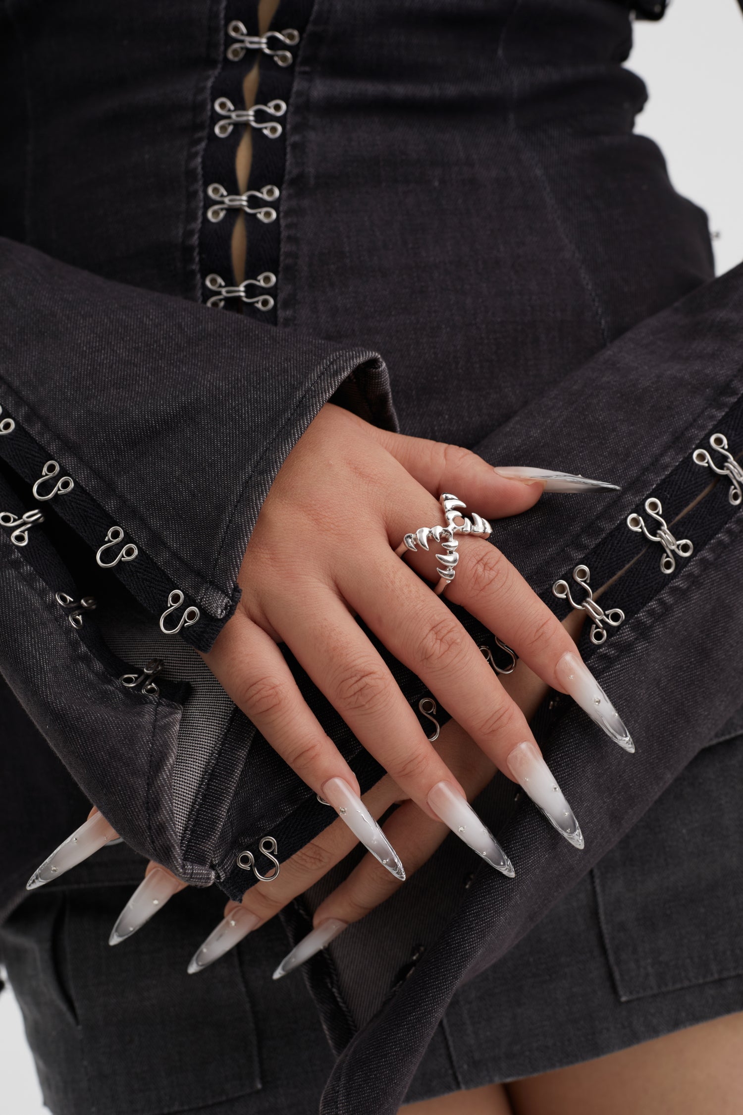 Fervooor Battle Angel Silver Hound Fang Cross Ring