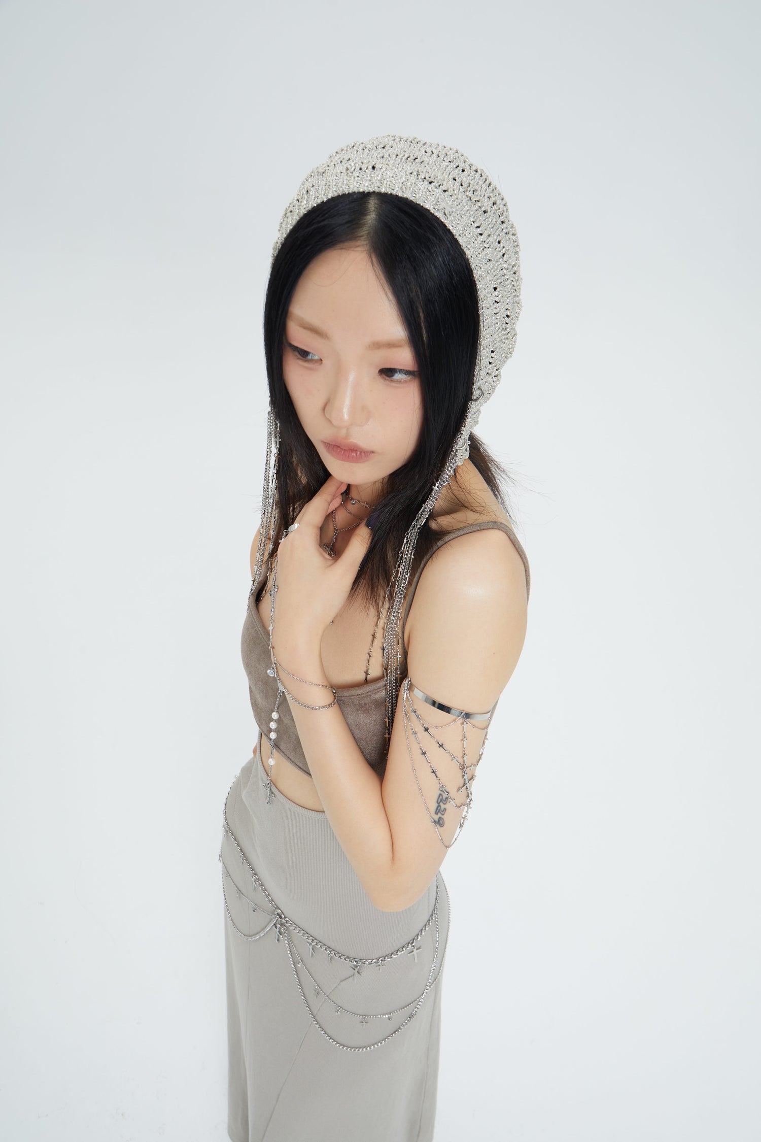 No Restock/ Fervooor Dune silver detachable chain knit beanie hat