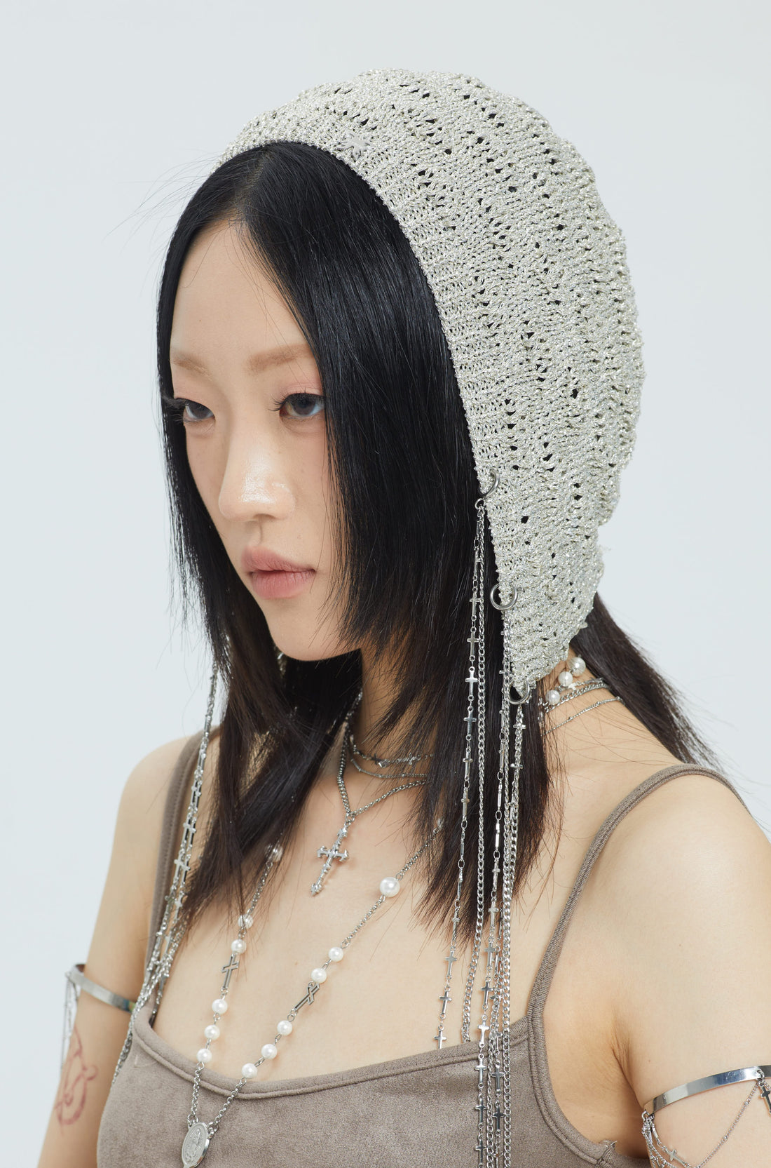No Restock/ Fervooor Dune silver detachable chain knit beanie hat
