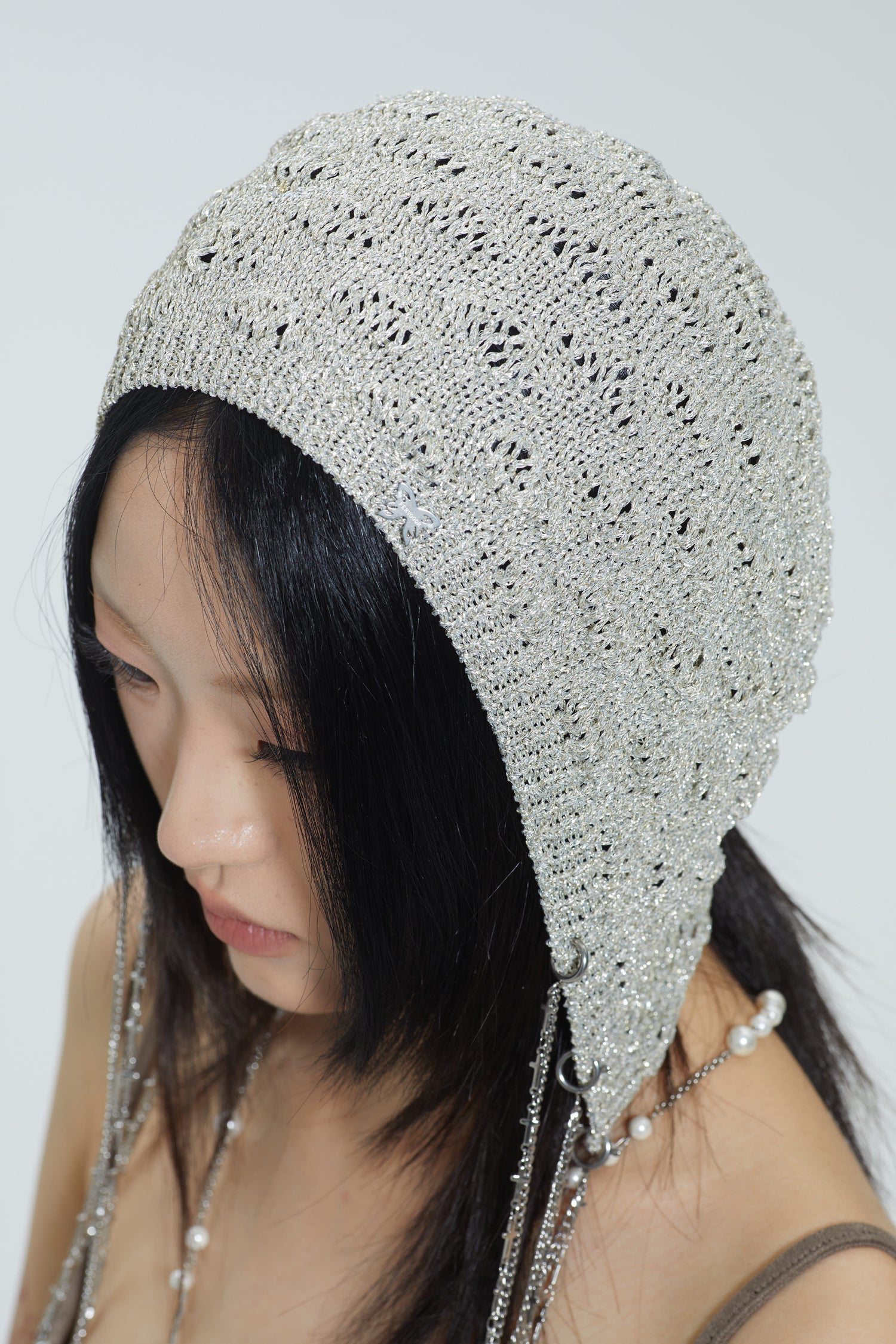 No Restock/ Fervooor Dune silver detachable chain knit beanie hat