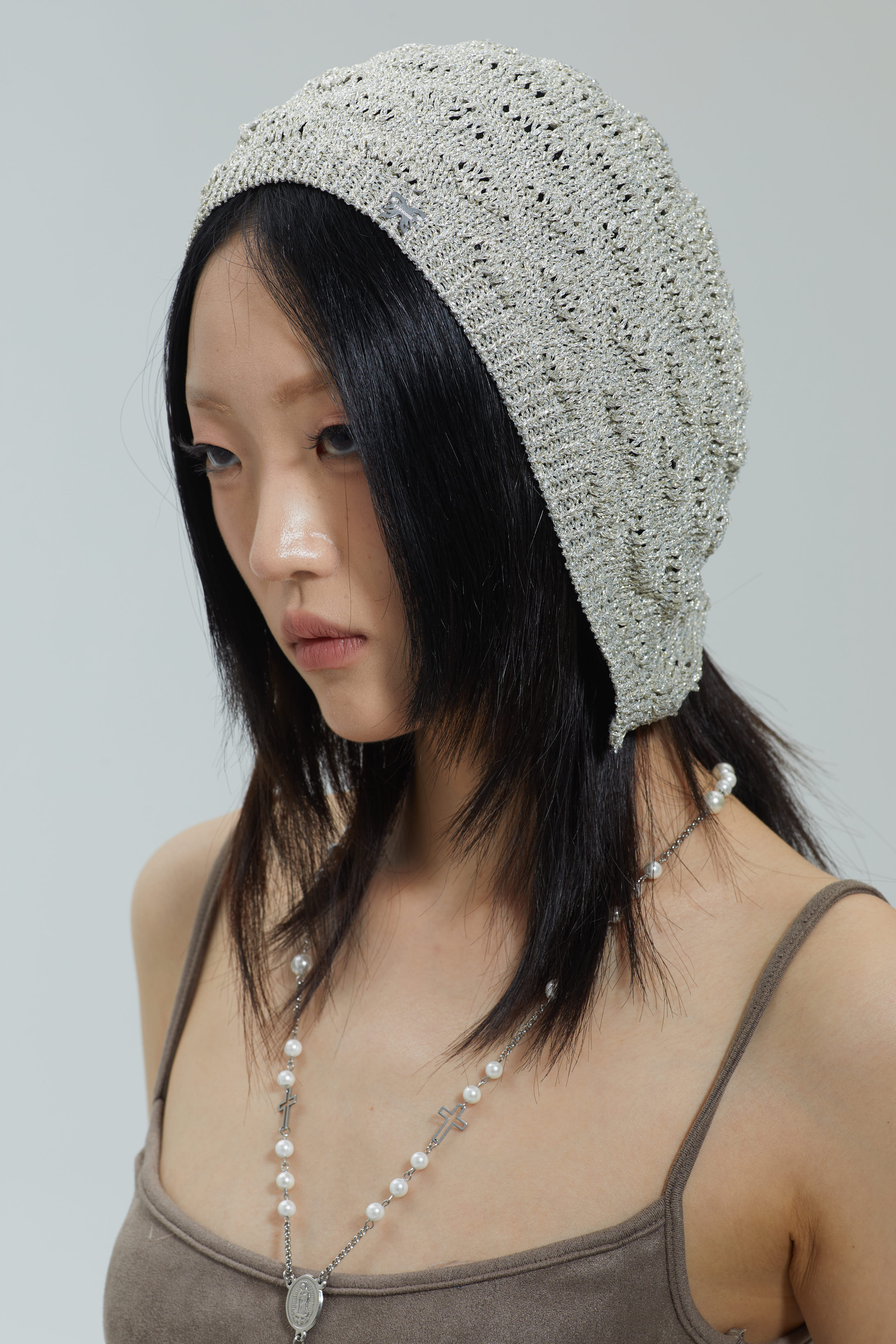 No Restock/ Fervooor Dune silver detachable chain knit beanie hat