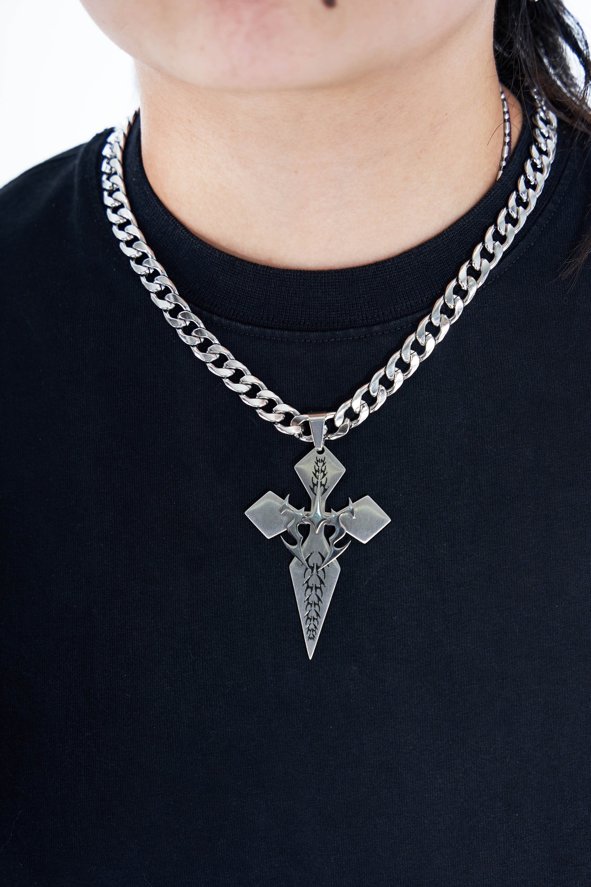 Fervooor The one crucifix necklace - Fervooor