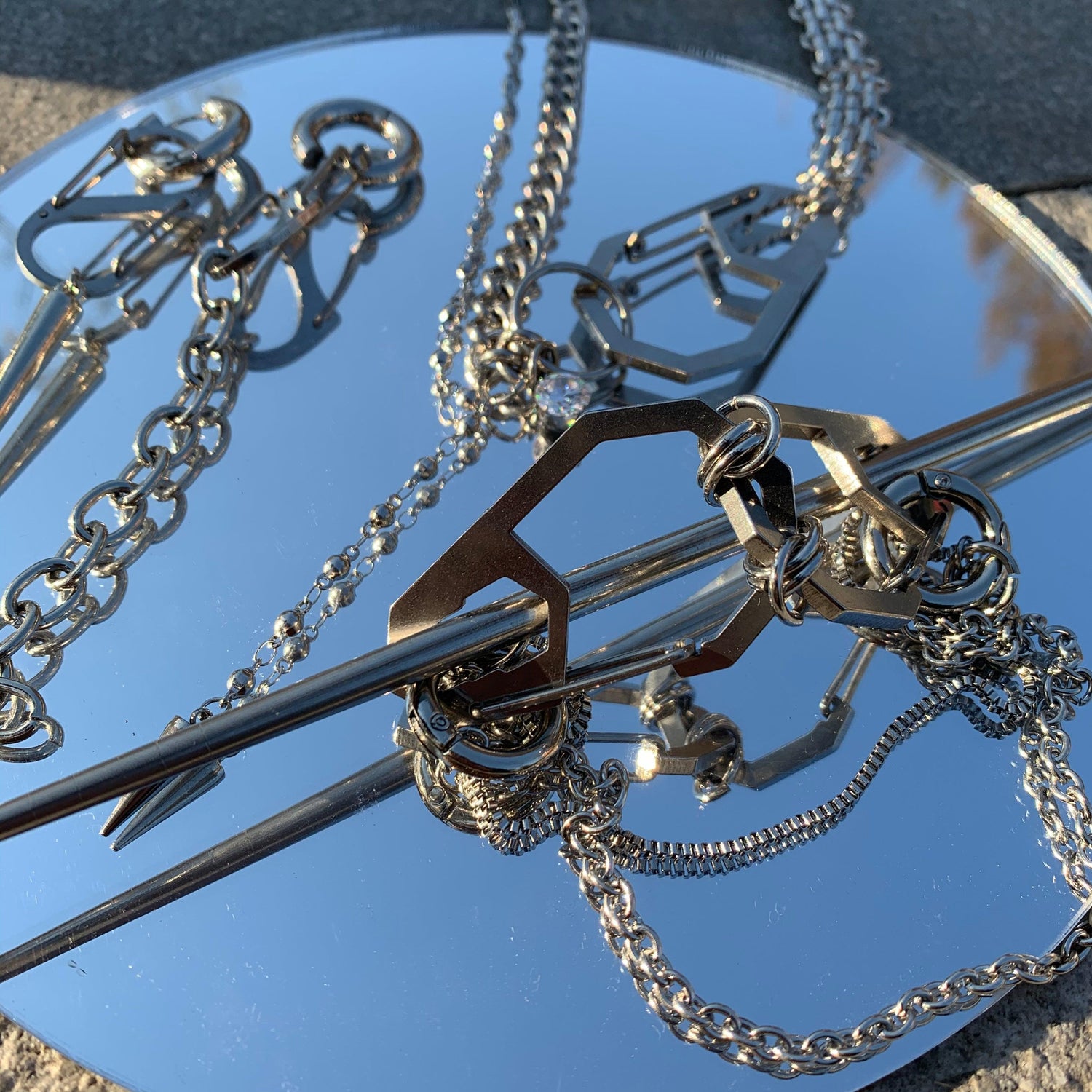Fervooor Cyberpunk 2077 earrings - Fervooor